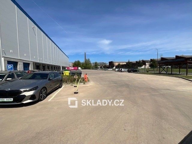 Sklady, Hradec Králové, 15 000 m² - 1