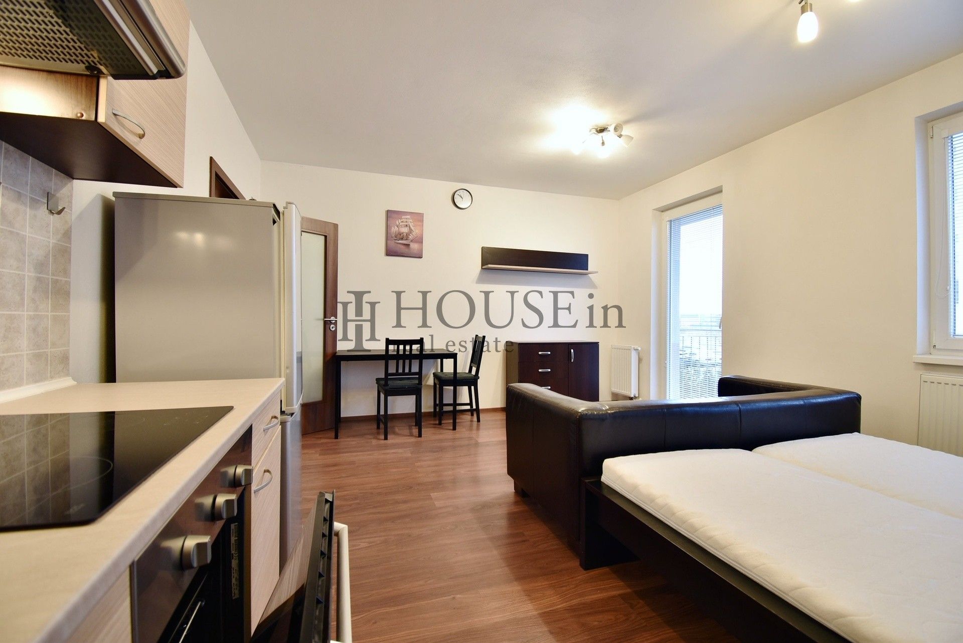 1+kk, Hornoměcholupská, Praha, 32 m²