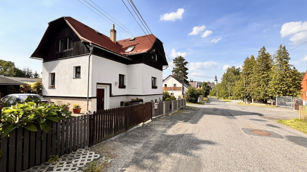 Prodej rodinný dům - Mikulášovická, Velký Šenov, 120 m²