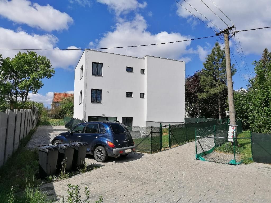 Rodinné domy, Bílovice nad Svitavou, 281 m²