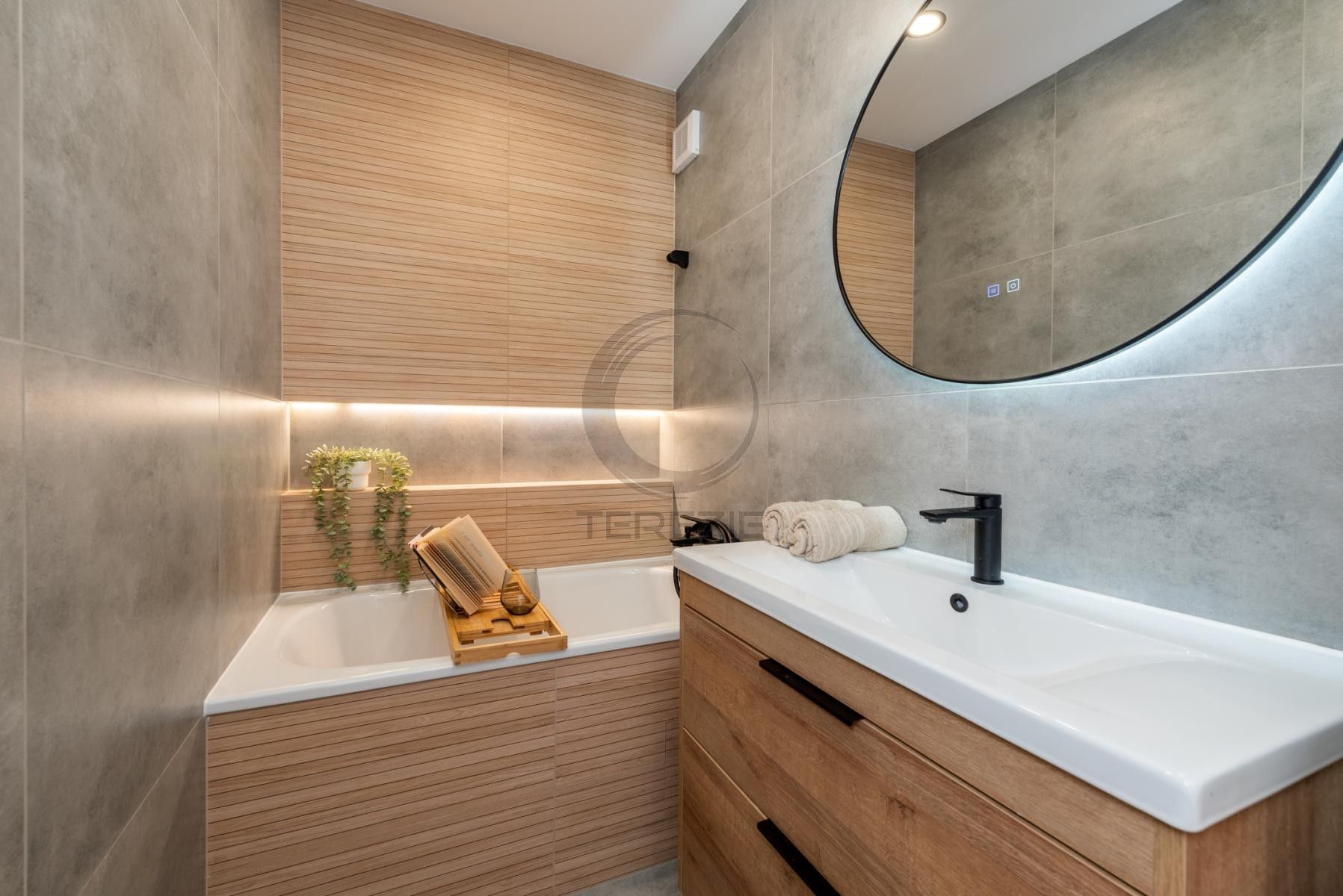 2+kk, Čimická, Praha, 43 m²