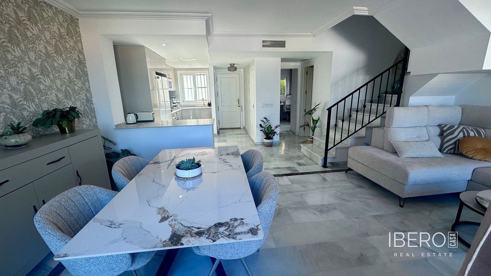 Prodej rodinný dům - Casares Playa, ES, 120 m² - 2