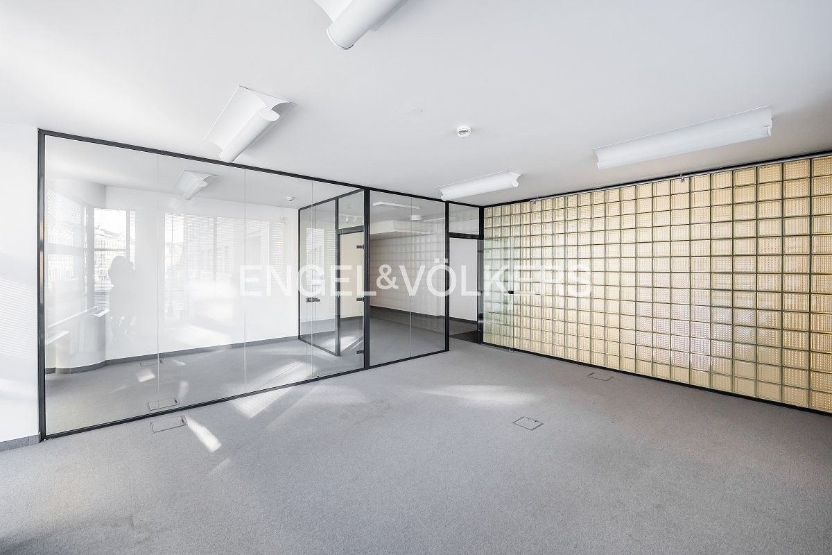 Kanceláře, Štefánikova, Praha, 226 m²