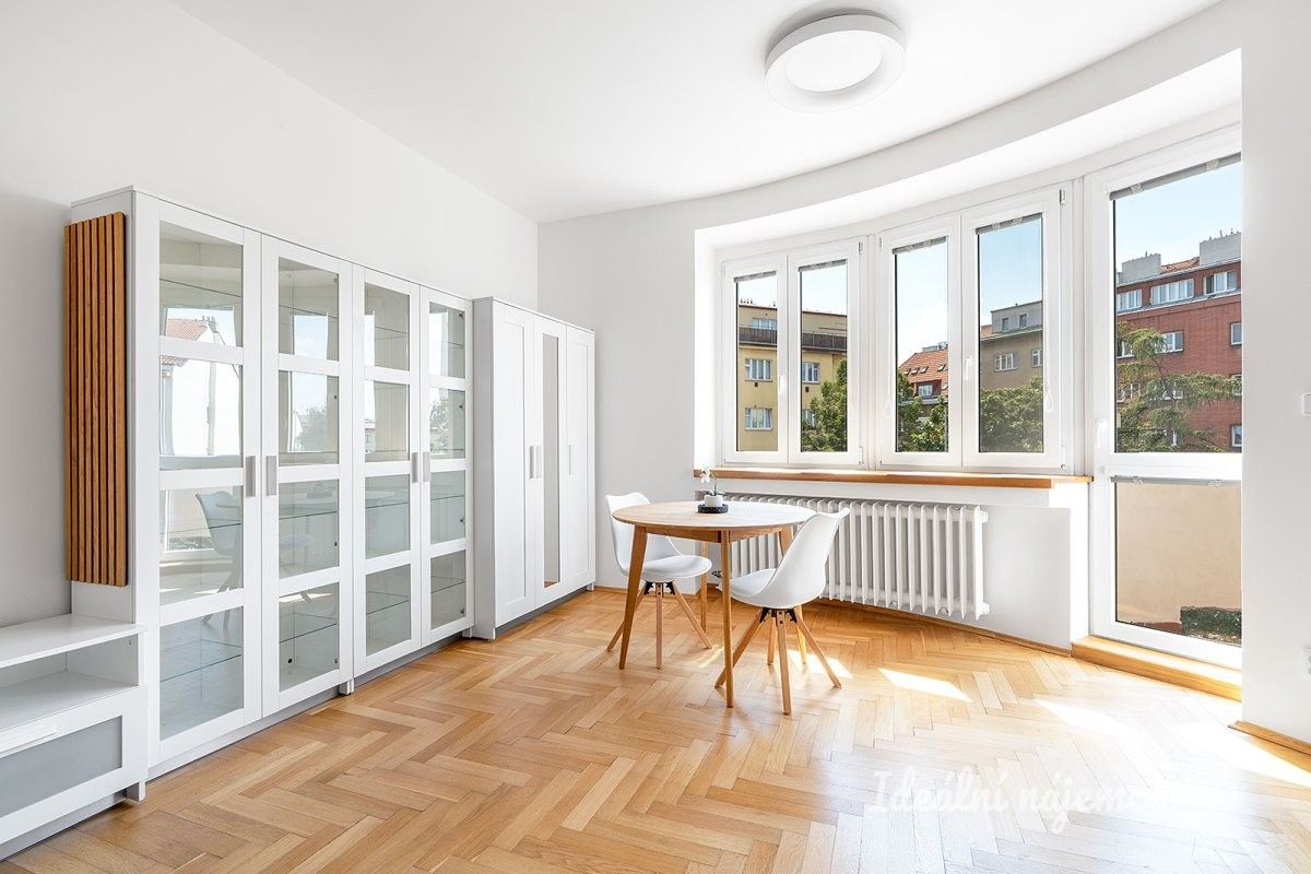 1+kk, Na dolinách, Praha, 39 m² - 1