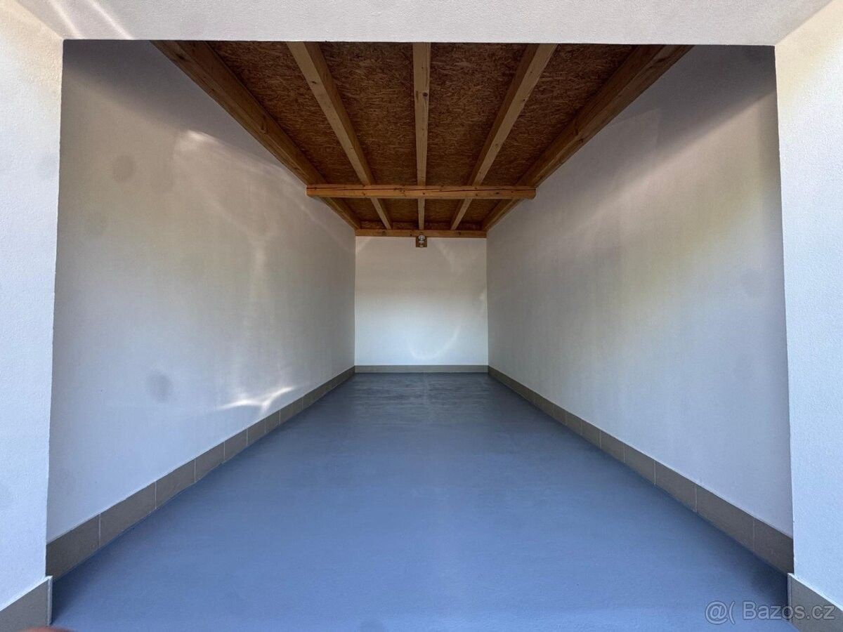 Garáže, Příbram, 261 01