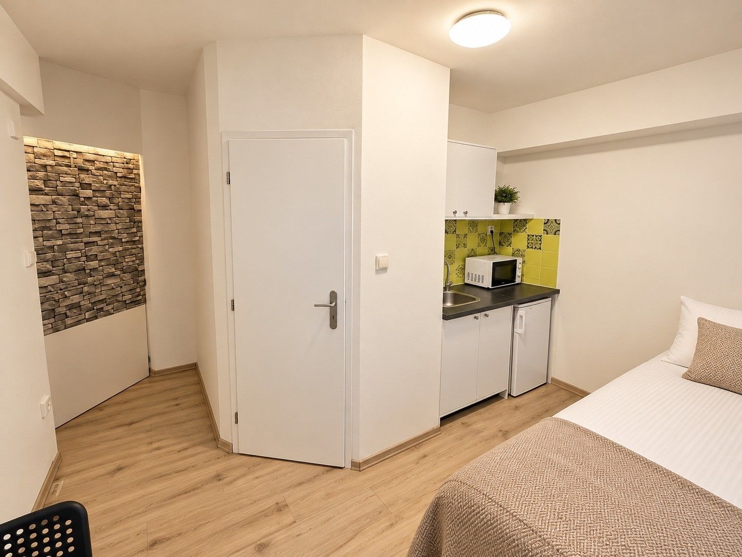 Pronájem byt 1+kk - Vrážská, Praha - Radotín, 13 m² - 5