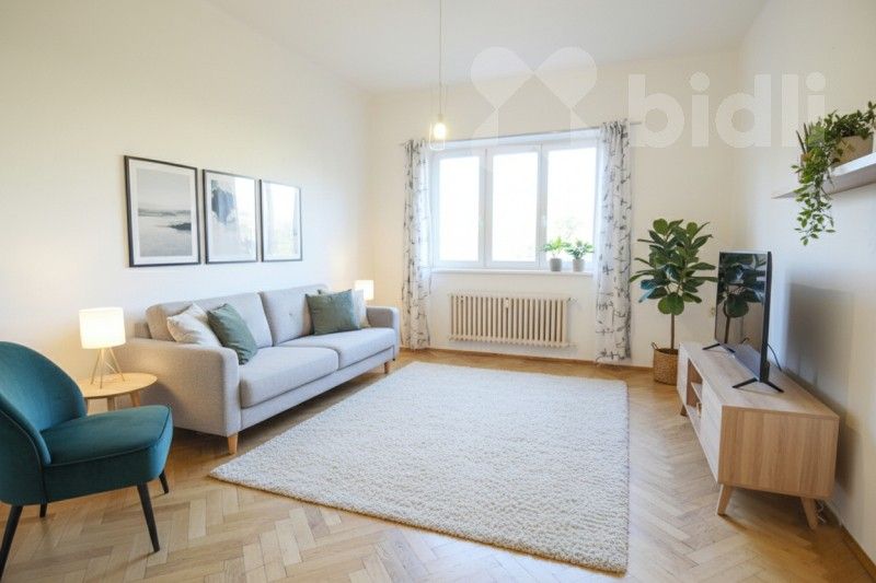 2+kk, Hradecká, Praha, 42 m²