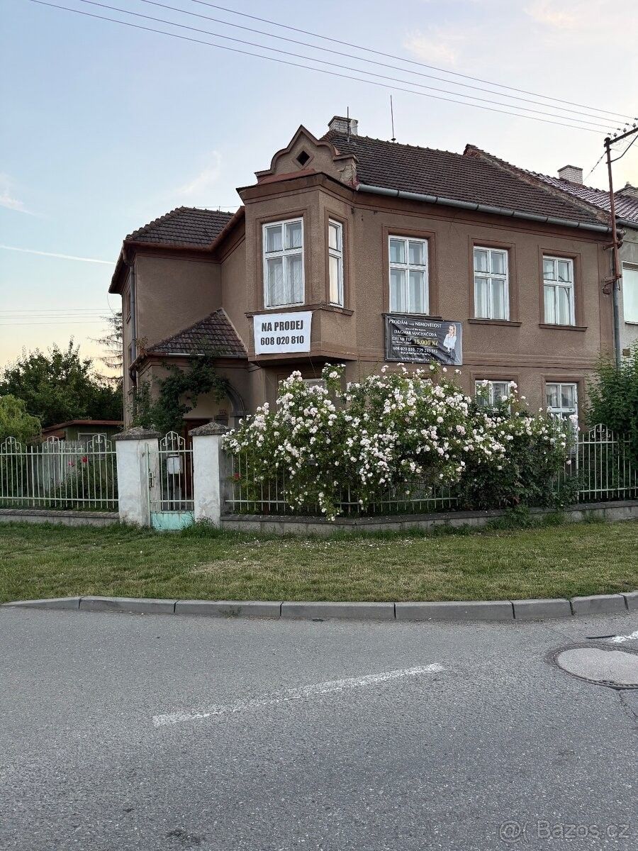 Rodinné domy, Kostelec na Hané, 798 41 - 1