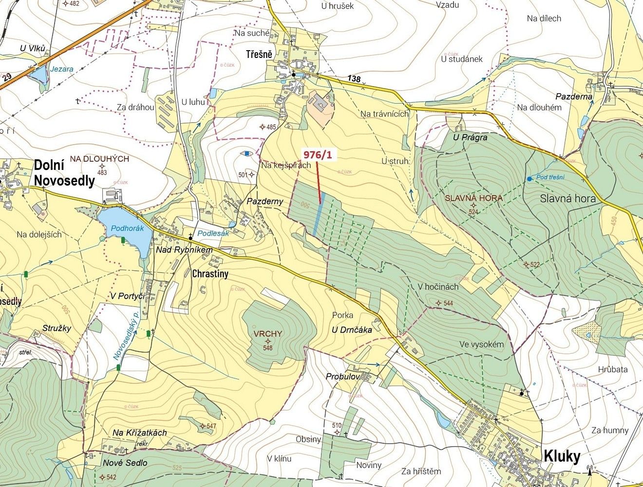 Les, 5 696 m²