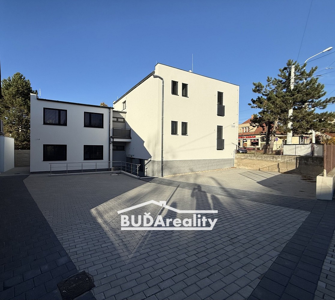 Kancelář, 12 m²