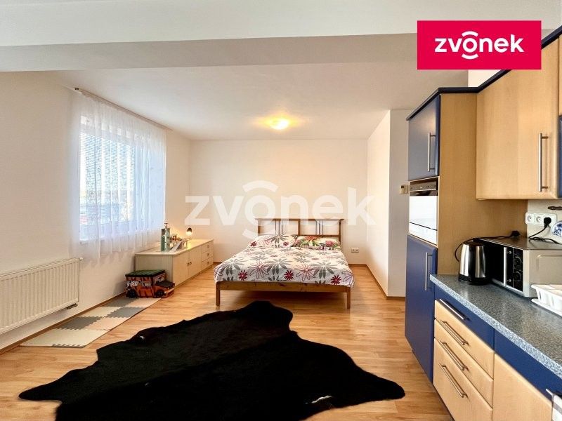 Pronájem byt 1+kk - Voženílkova, Zlín, 30 m²