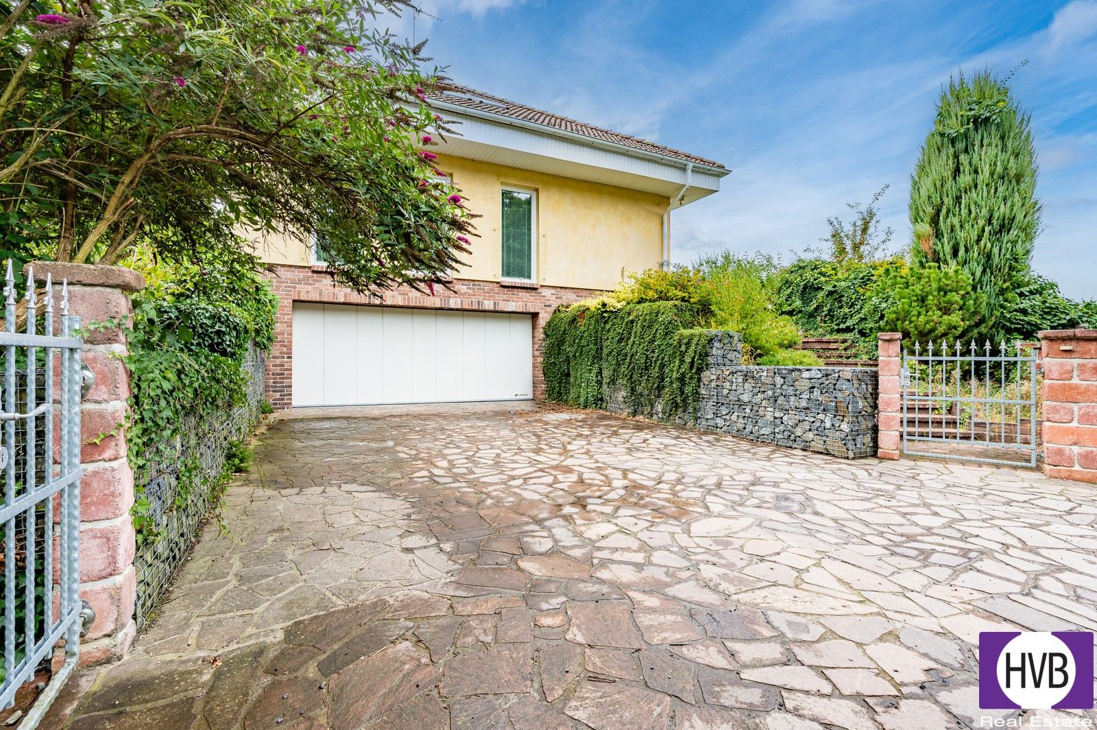 Rodinné domy, Podolanka, 333 m²