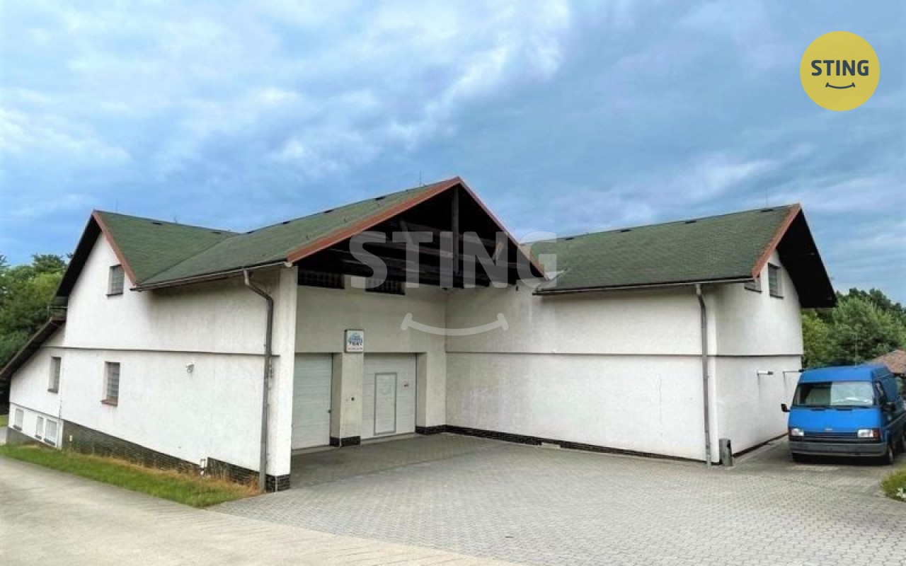 Sklad, 617 m²