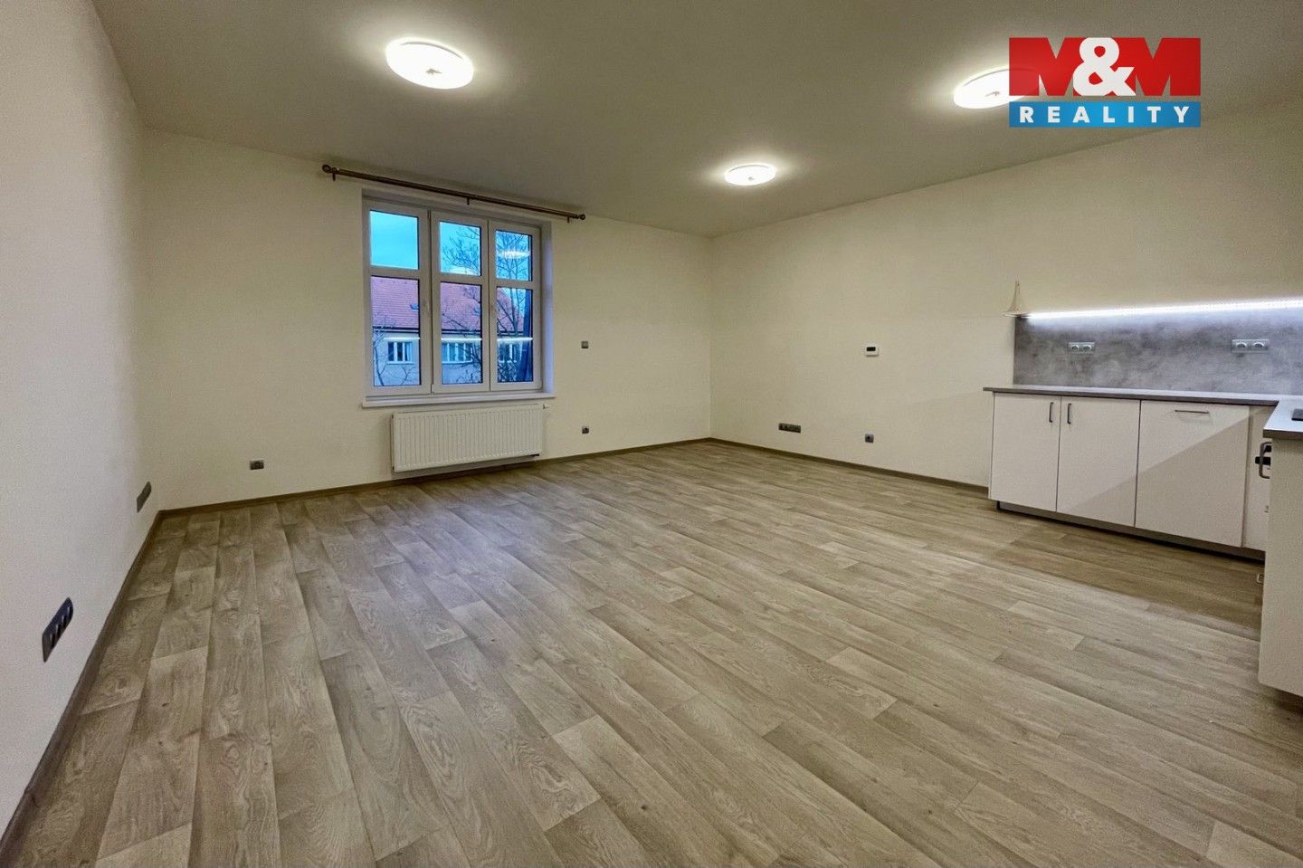 Pronájem byt 3+kk - Vrchlického nábř., České Budějovice, 91 m²