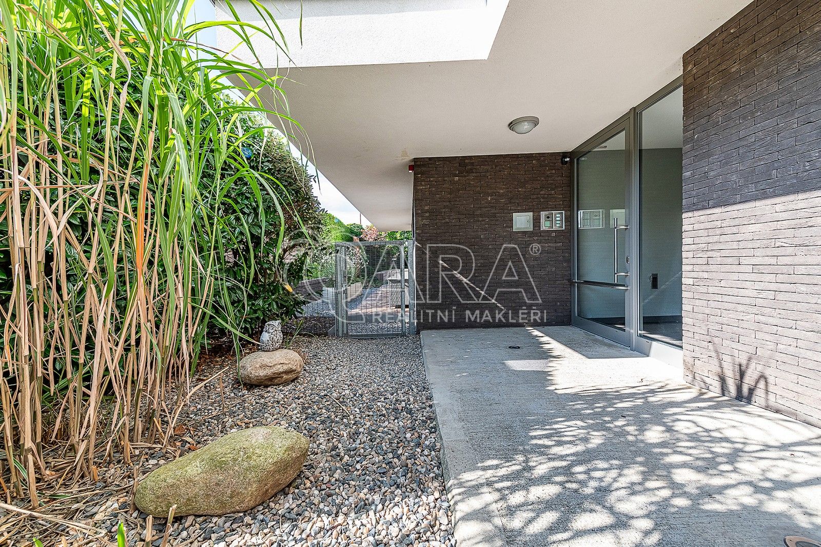 Prodej byt 1+kk - Matějská 2739, Praha, 33 m²