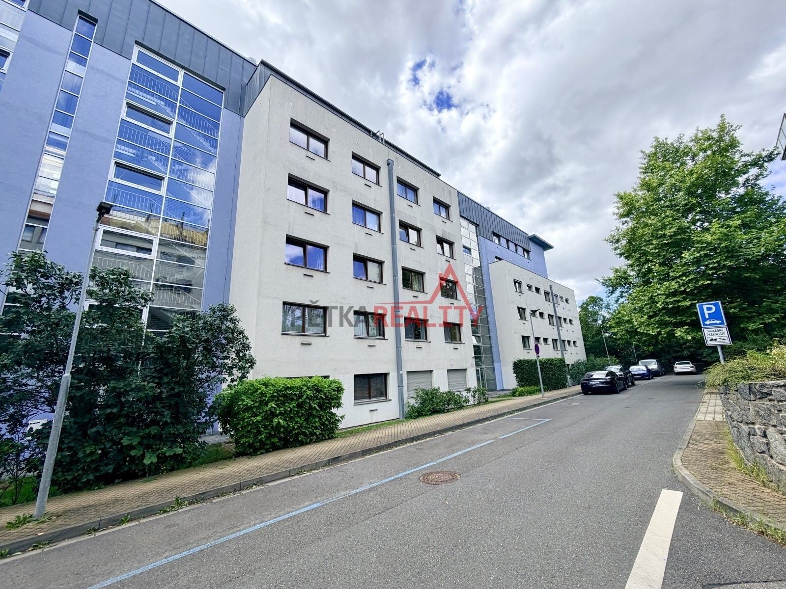Byt 1+kk · 40 m² · Irská, Praha - 4