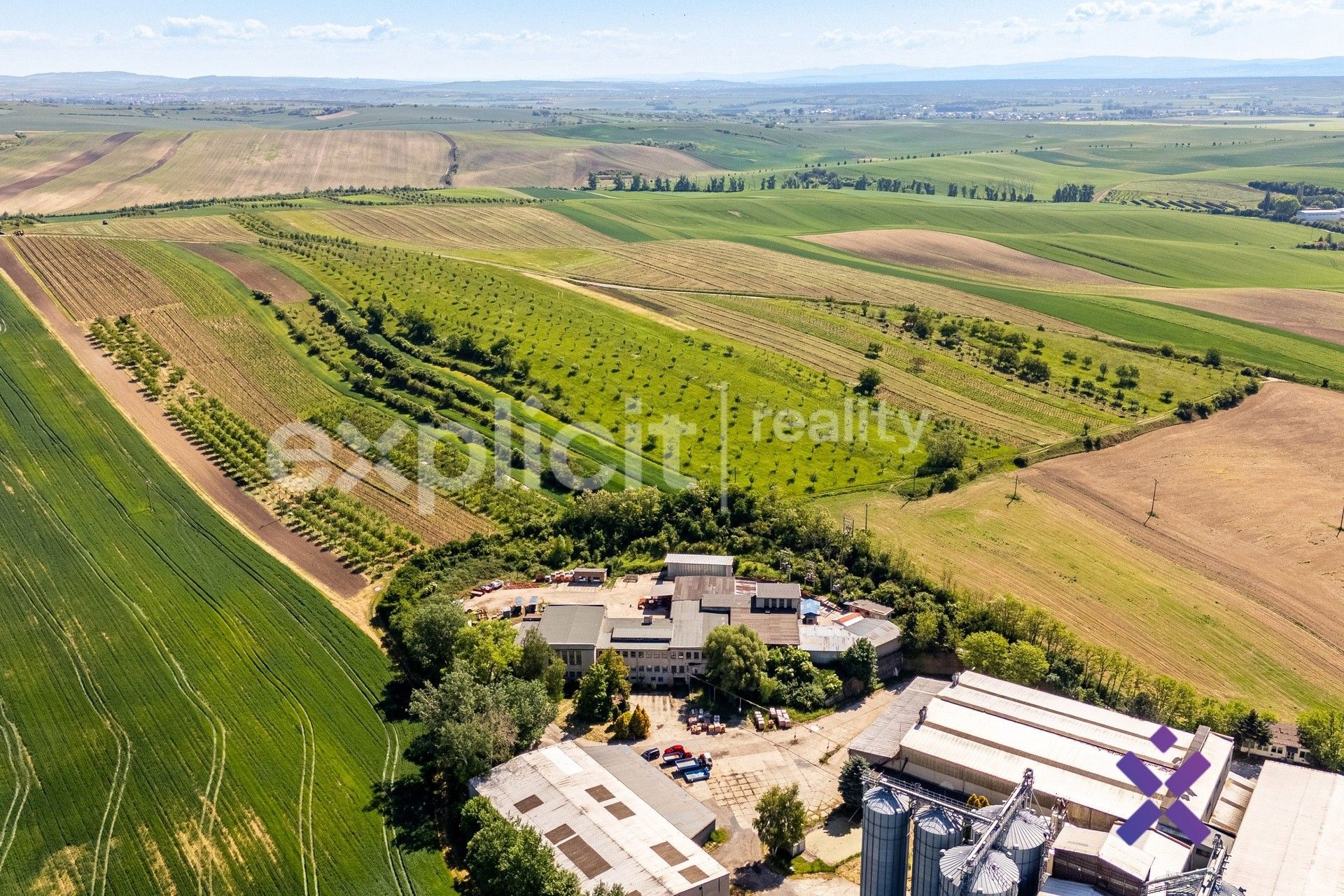 Prodej výrobní prostory - Šardice, 1 837 m²