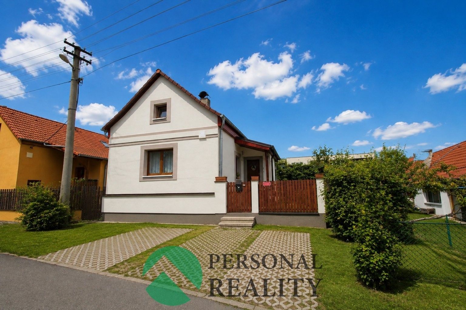Rodinné domy, Oráčov, 90 m² - 1