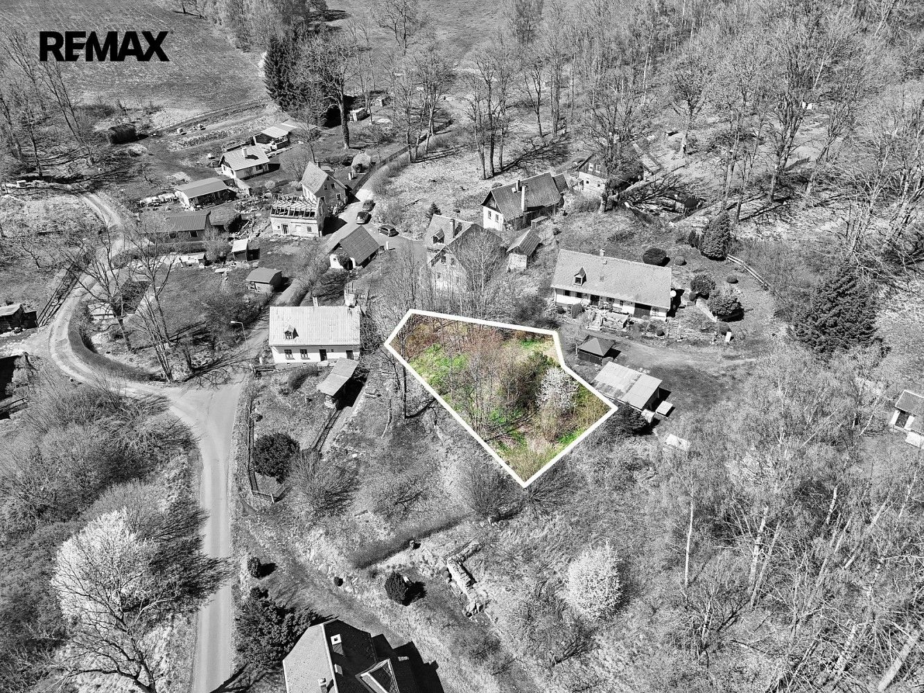 Prodej pozemek pro bydlení - Podhradí, okres Cheb, Karlovarský kraj - 5