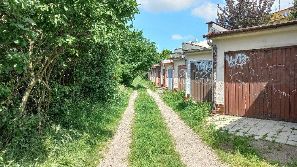 Garáže, Brno - Medlánky, Jihomoravský kraj, 20 m² - 2