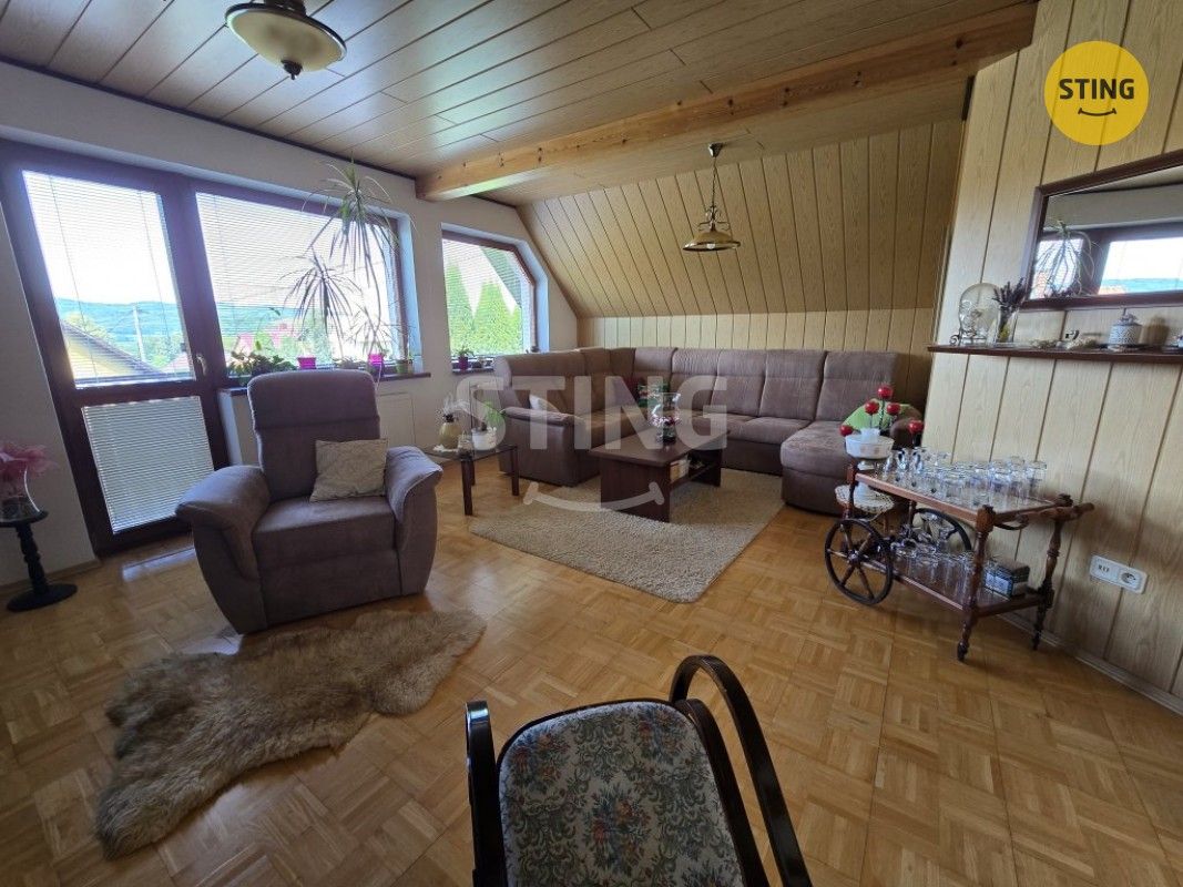 Pronájem rodinný dům - Hostašovice, 170 m² - 2