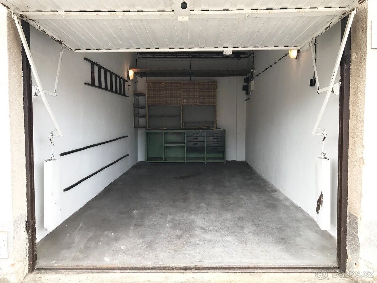 Prodej garáž - Kolín, 280 02