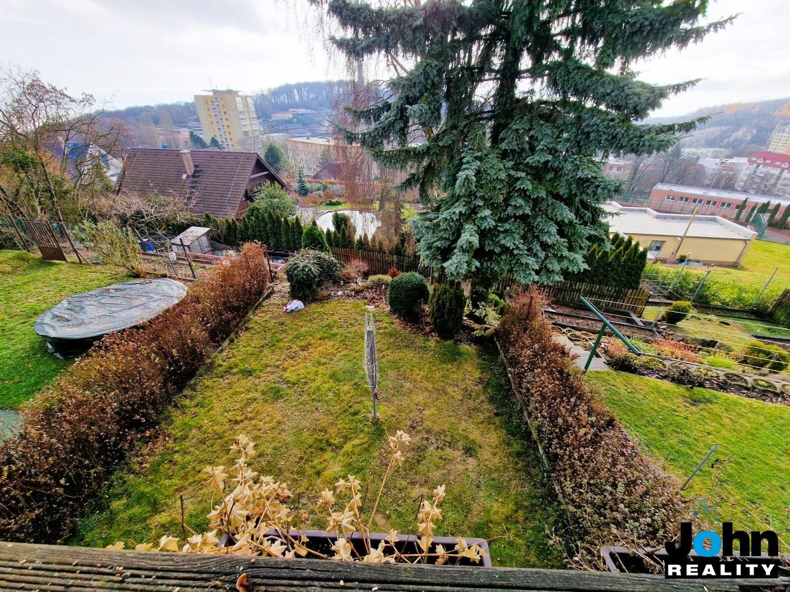 Prodej rodinný dům - Školní, Meziboří, 200 m²