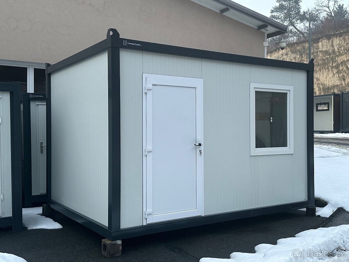 Rodinné domy, Kly, 277 41