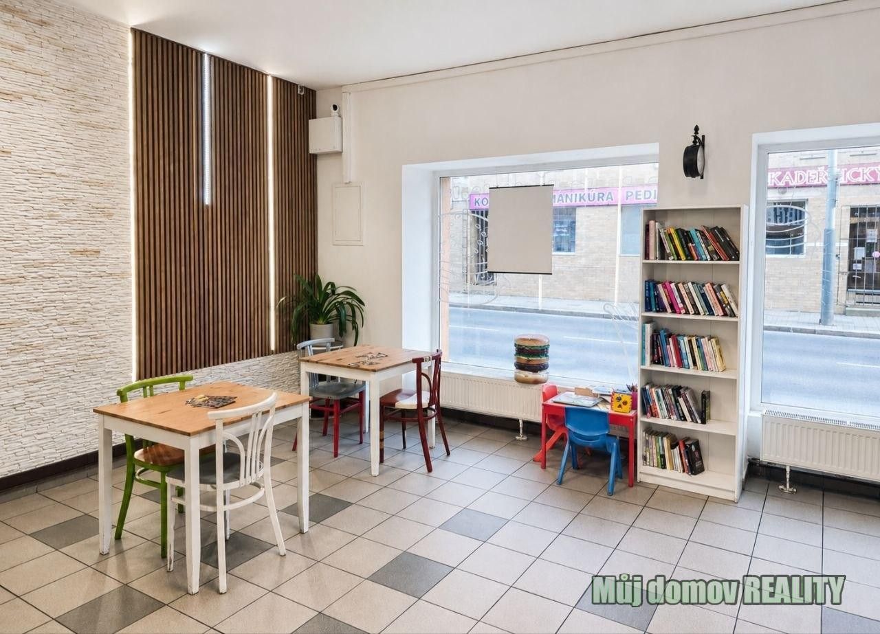 Restaurace, Cukrovarská, Praha, 75 m² - 1