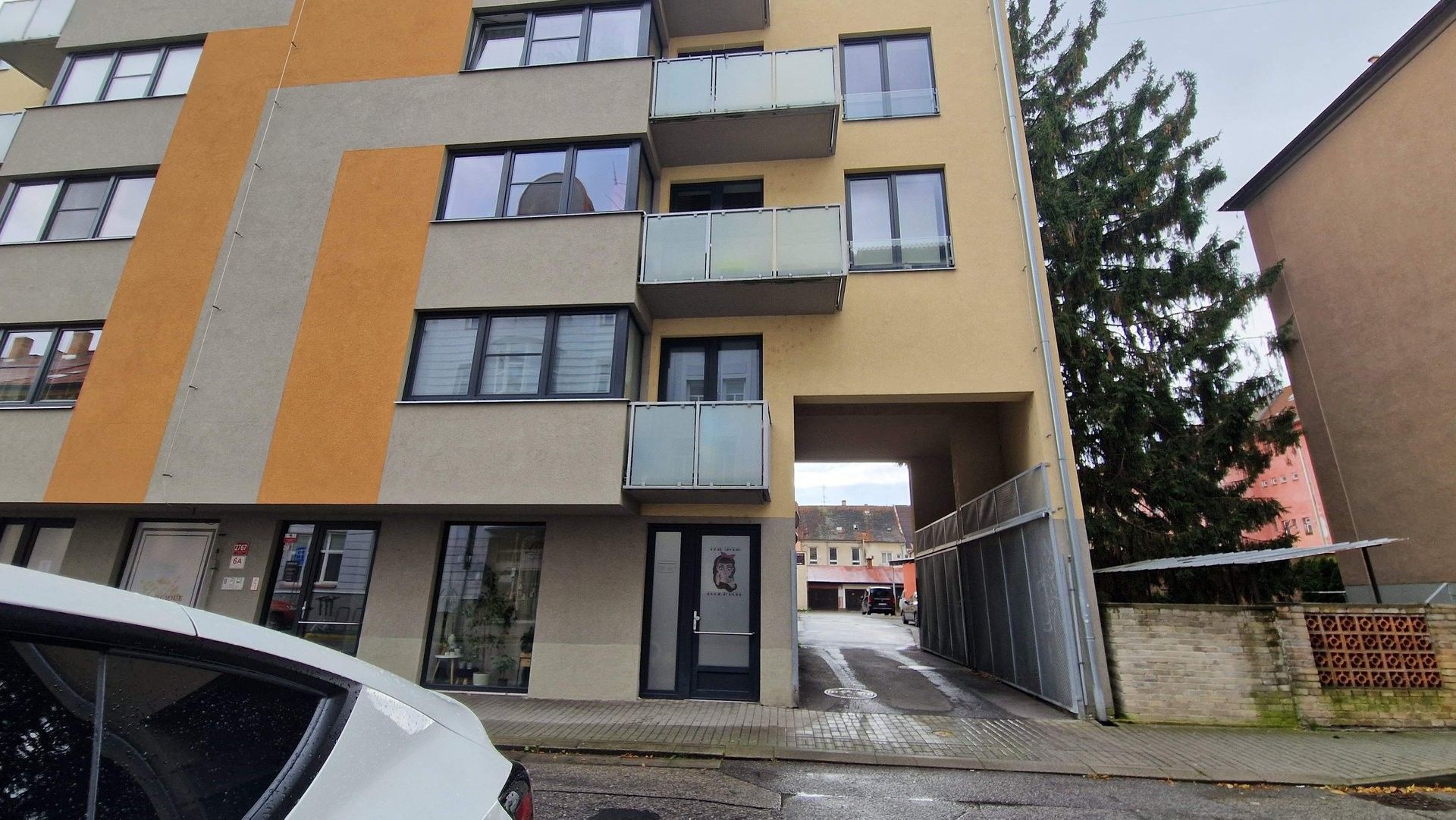 Pronájem ostatní - Klavíkova, České Budějovice, 17 m²