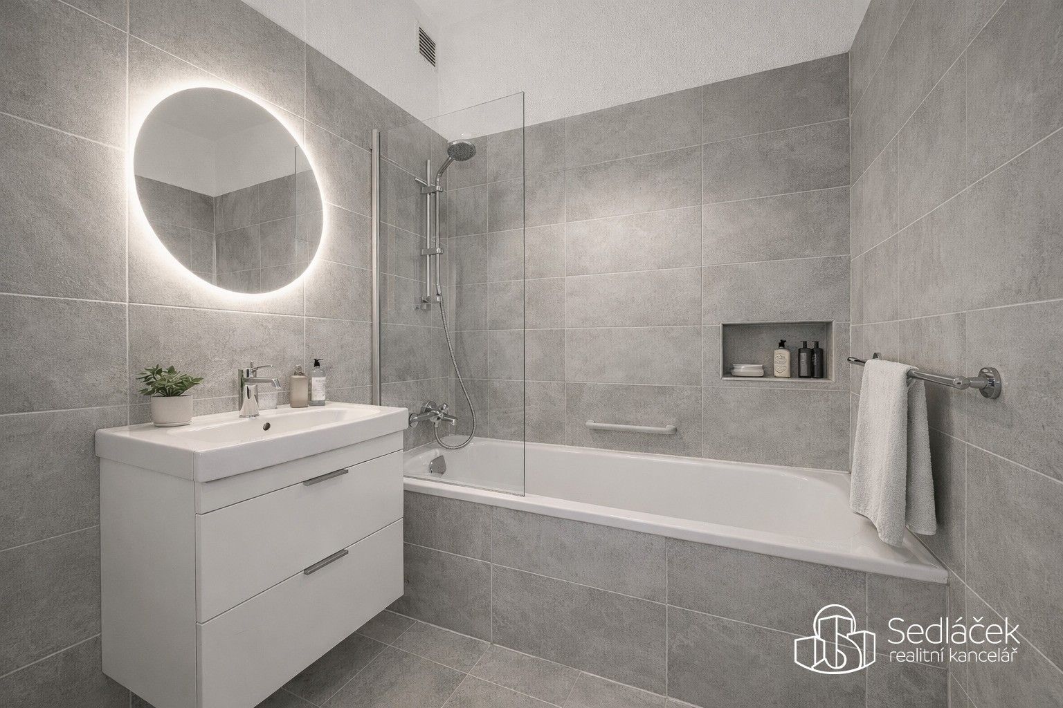 Prodej byt 3+1 - Jednoty 1096, Sokolov, 75 m²