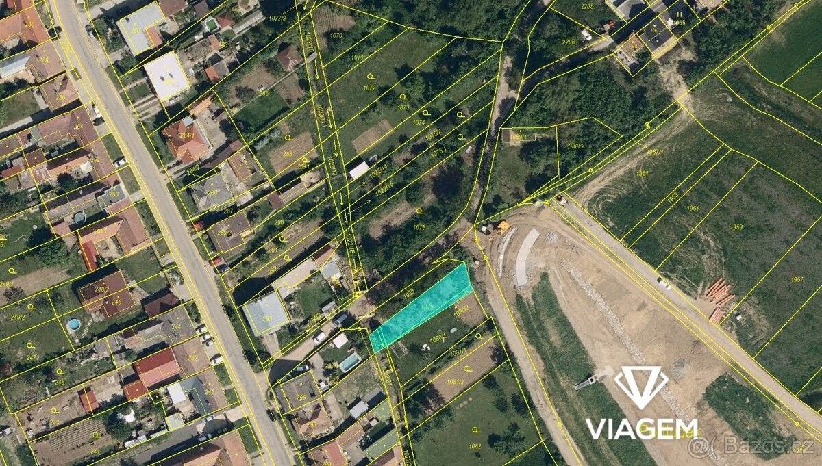 Zahrady, Kostelec u Kyjova, 696 51 - 1