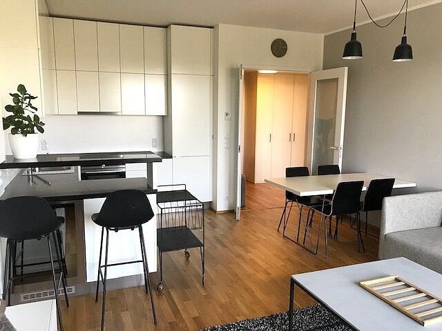 Byt 2+kk · 58 m² · Praha - Holešovice, okres Praha 7, Hlavní město Praha - 3