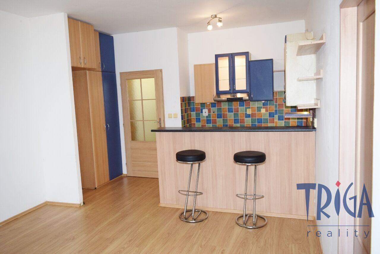 2+kk, Štefánikova, Dvůr Králové nad Labem, 60 m²