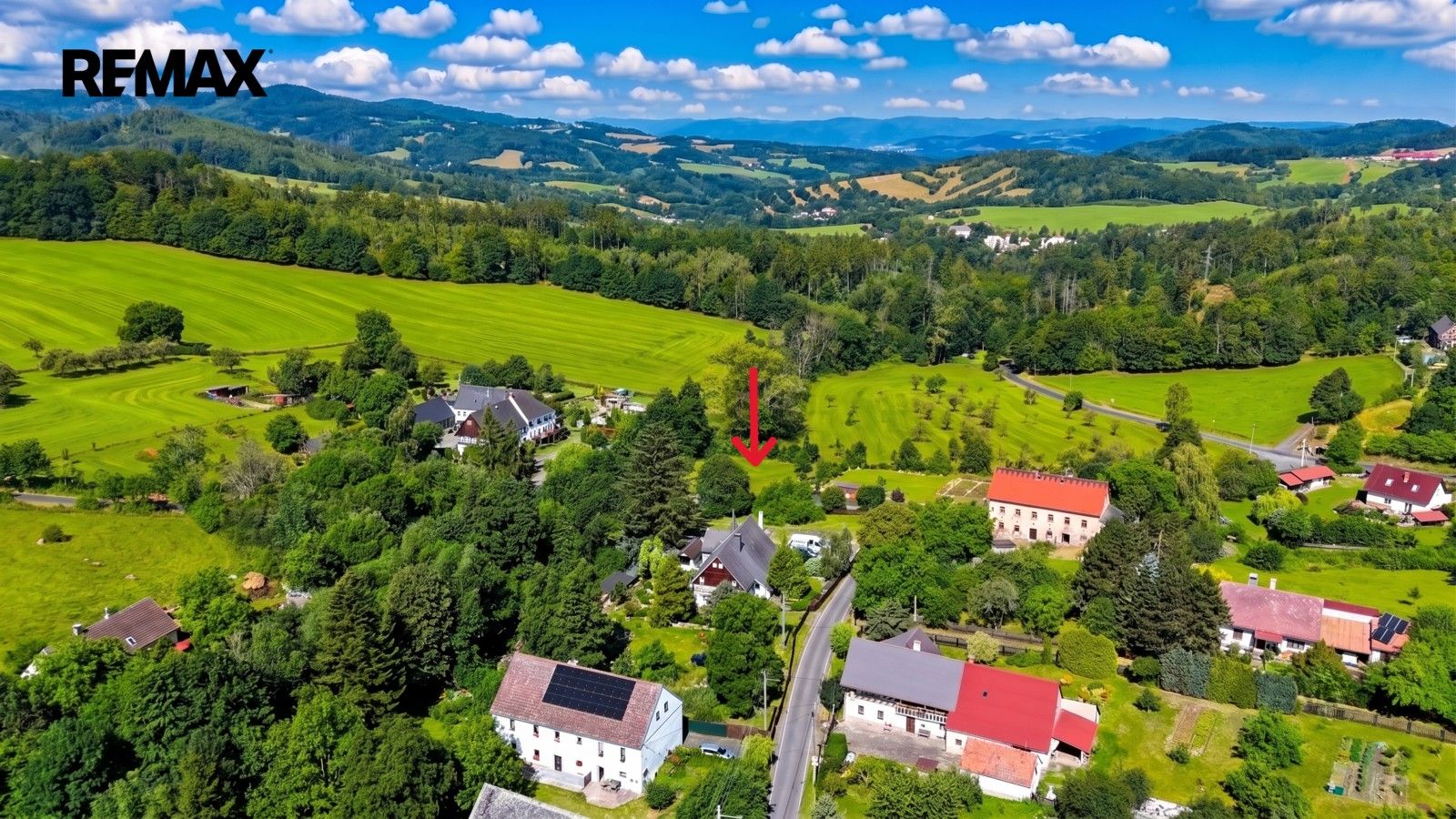 Pozemek pro bydlení, 1 748 m²