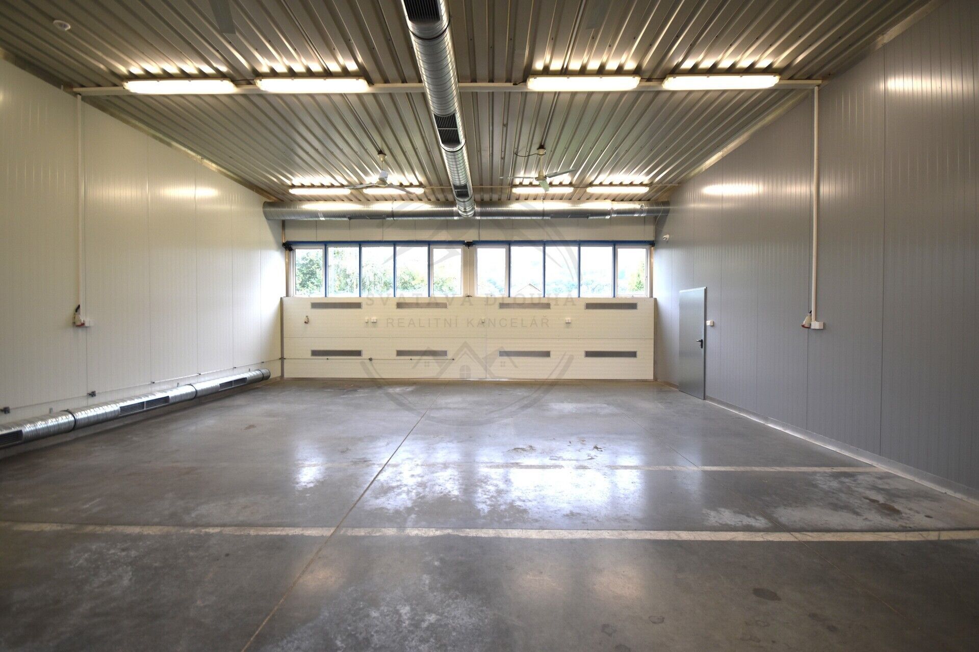 Pronájem výrobní prostory - Polská  , Česká Ves, 4 811 m² - 5