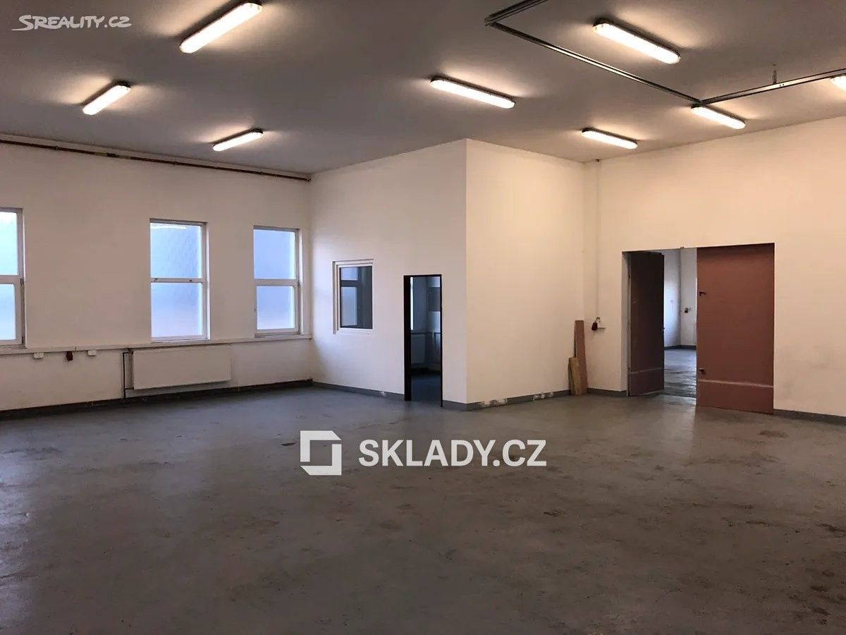 Sklady, Dalovice, 550 m² - 2