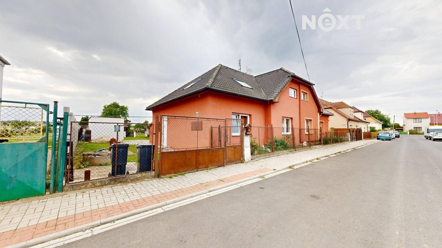 Rodinné domy, Žatec Bezděkov, 150 m² - 1