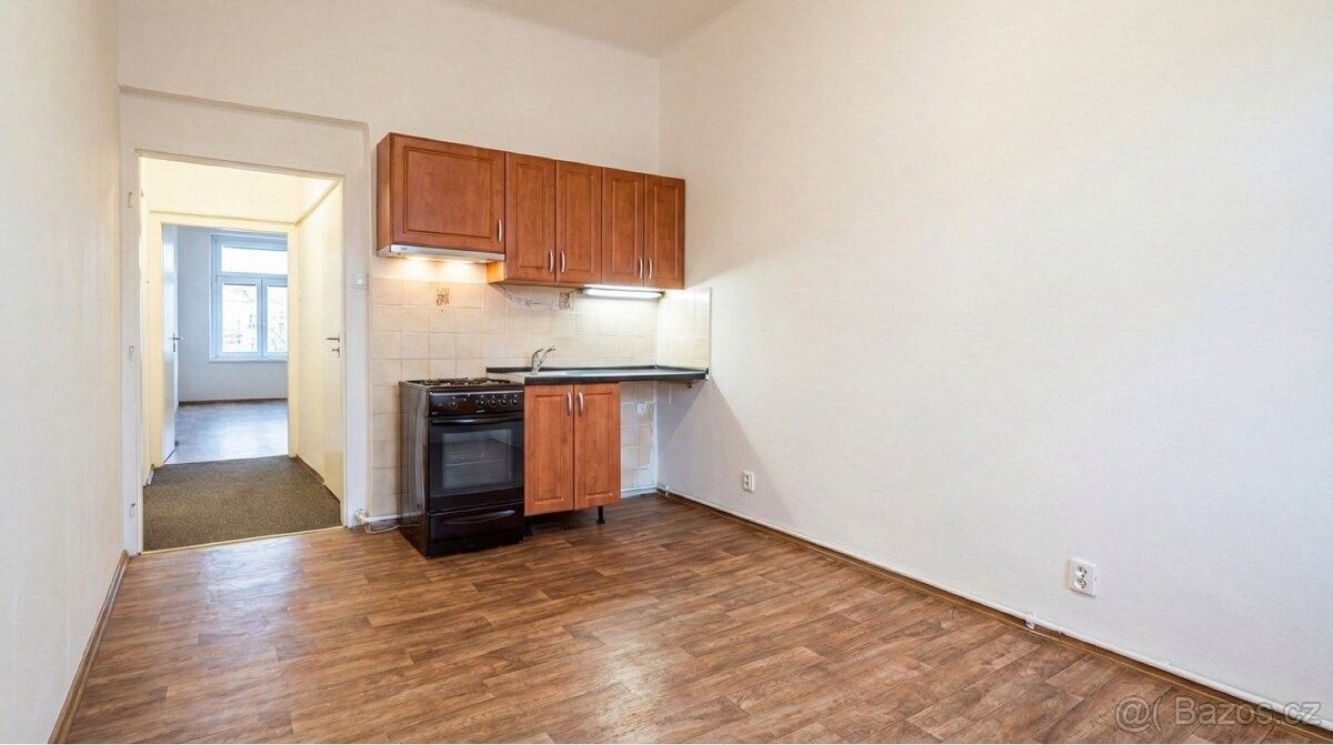 Pronájem byt - Praha, 190 00