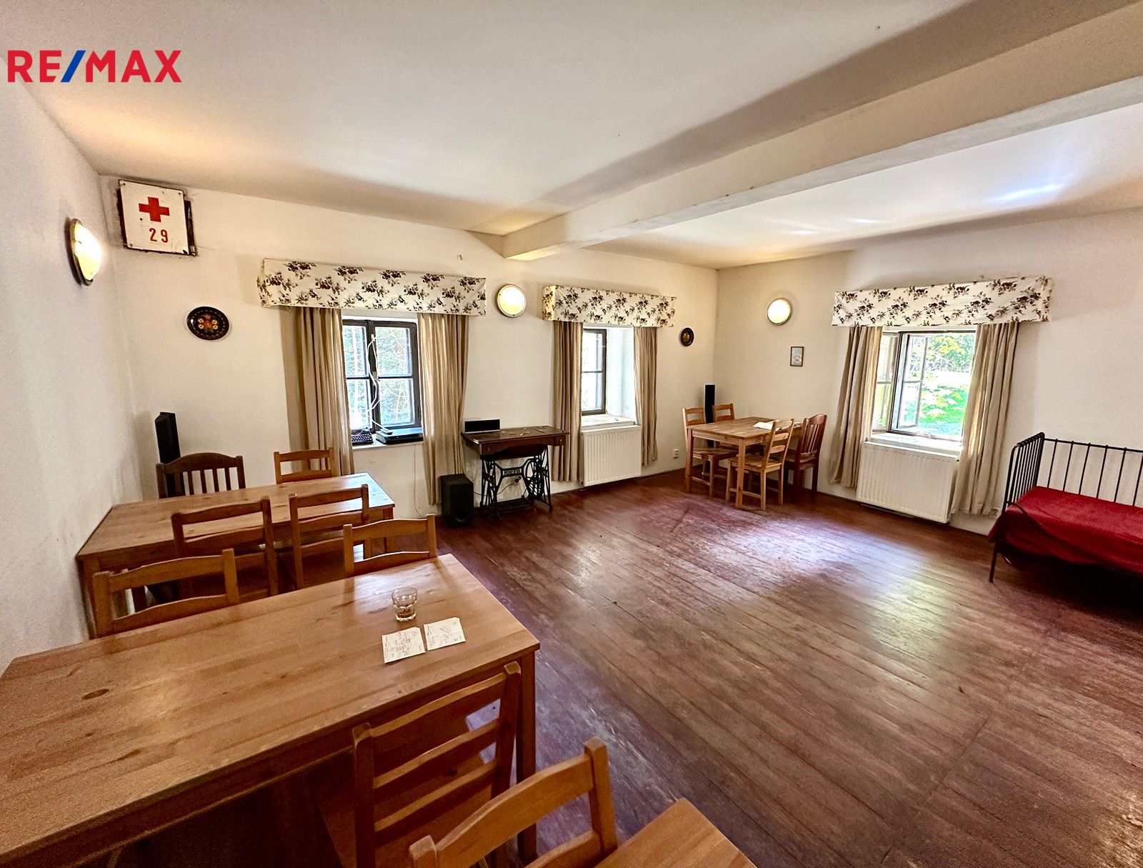 Prodej ubytovací zařízení - Špičák, Železná Ruda, 240 m²