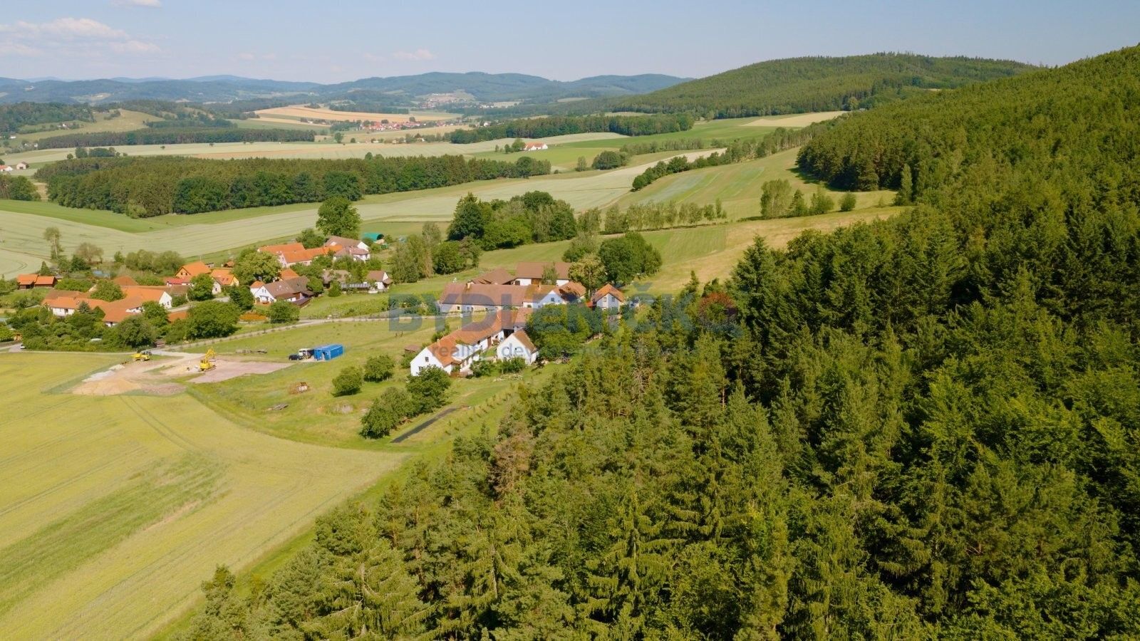 Zemědělská usedlost · 1 123 m² · Křemže Bohouškovice - 3