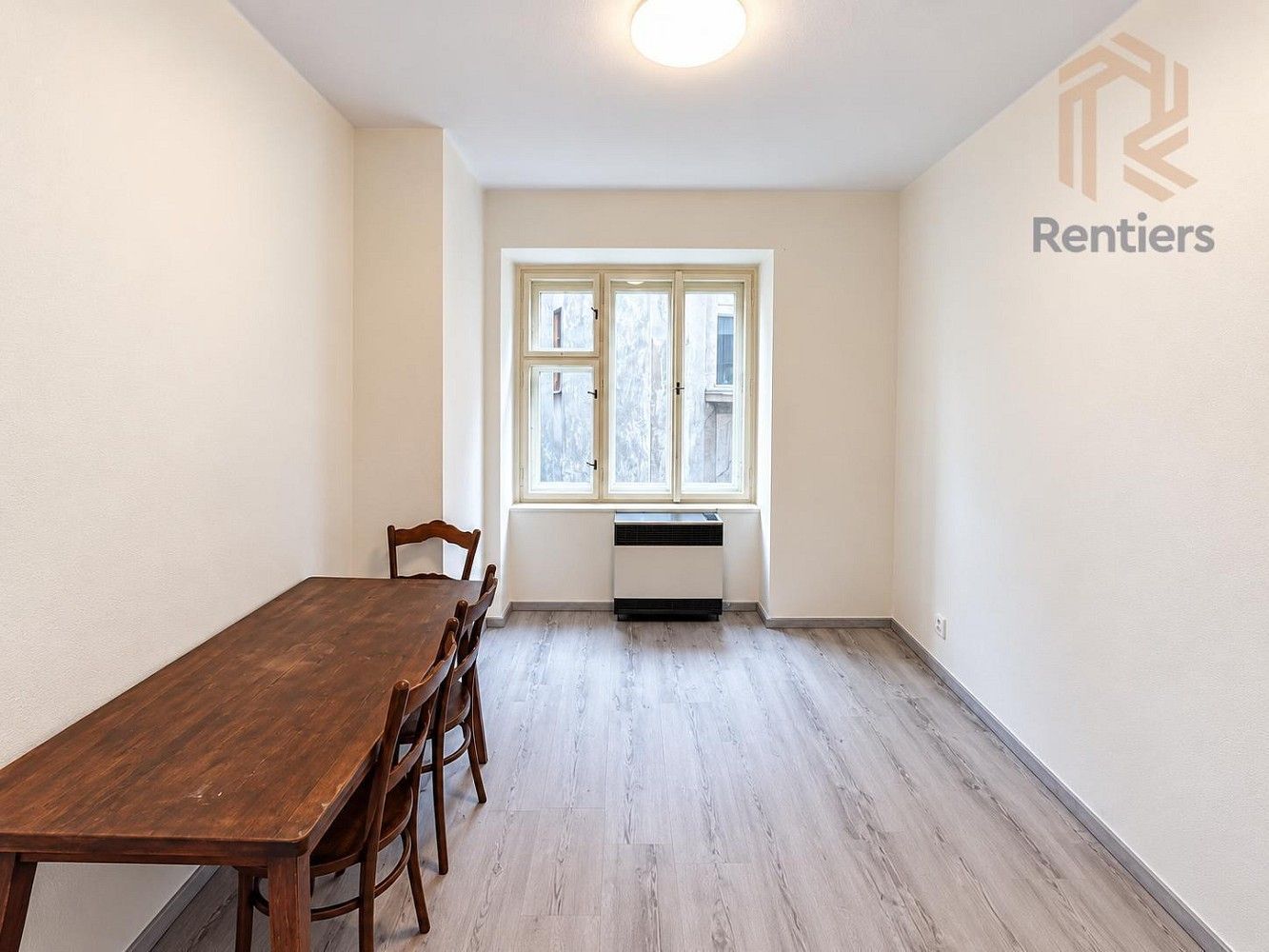 Byt 2+kk · 37 m² · Praha - Podolí, okres Praha 4, Hlavní město Praha - 3