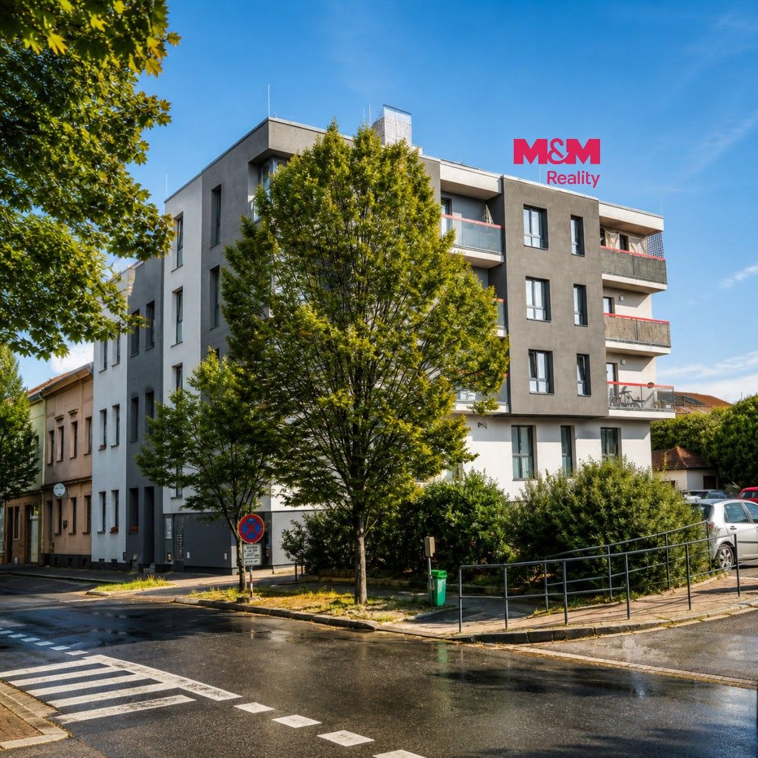 Pronájem byt 3+kk - Bratranců Veverkových, Pardubice, 73 m² - 1