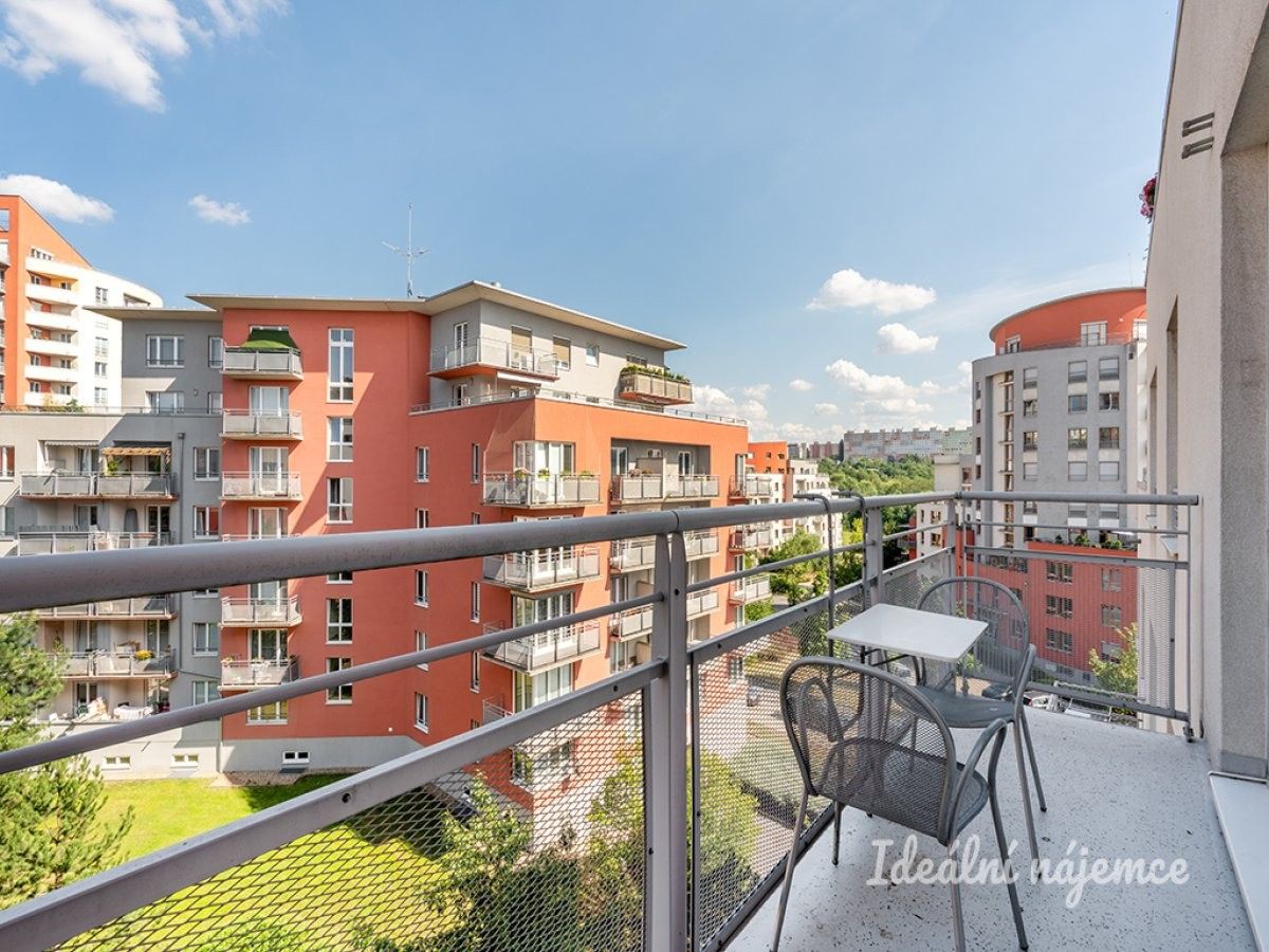 2+kk, Velenovského, Praha, 52 m² - 2