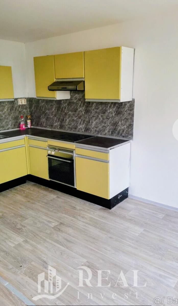 Byt 3+1 · 68 m² · Dukelských hrdinů, Krupka - 1