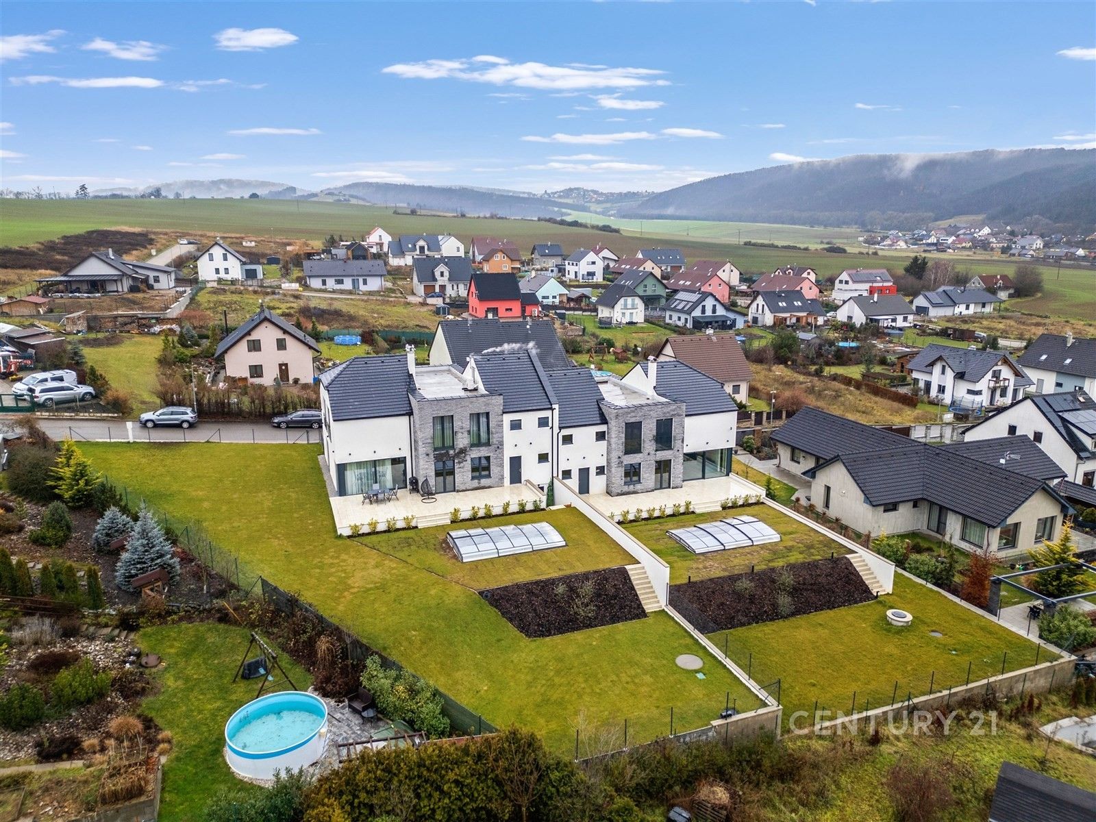 Prodej rodinný dům - Trubín, 600 m²