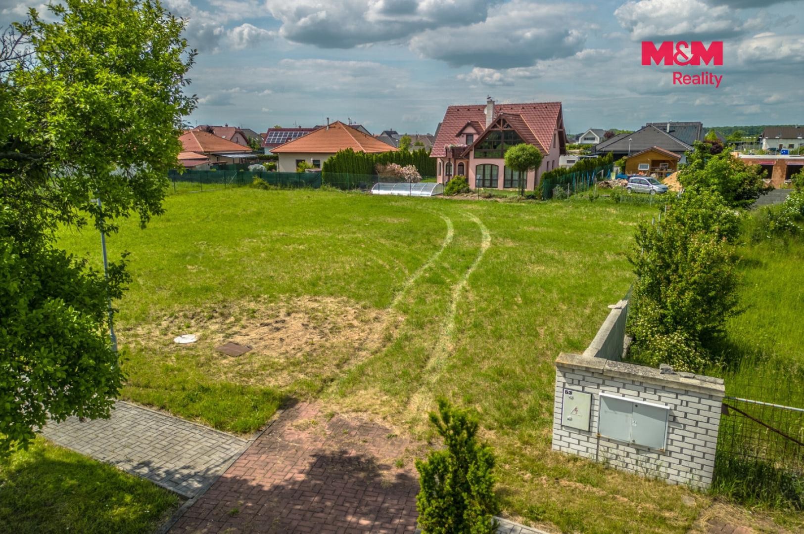 Pozemek pro bydlení · Pátek - 3