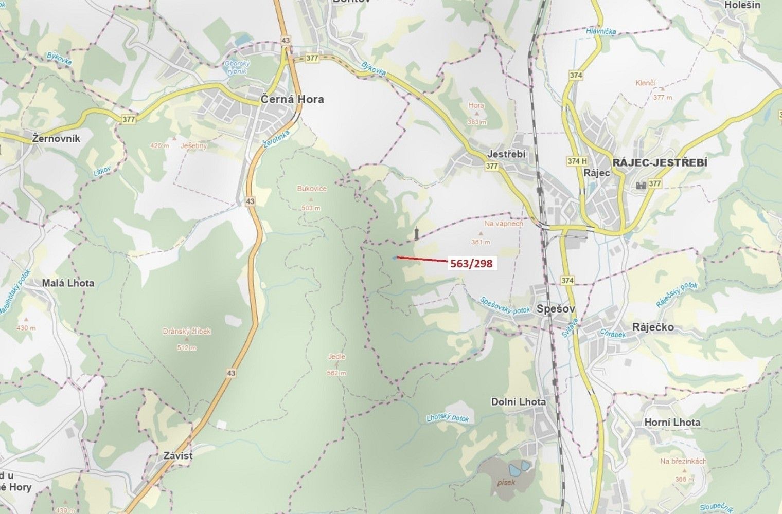 Les, 1 372 m²