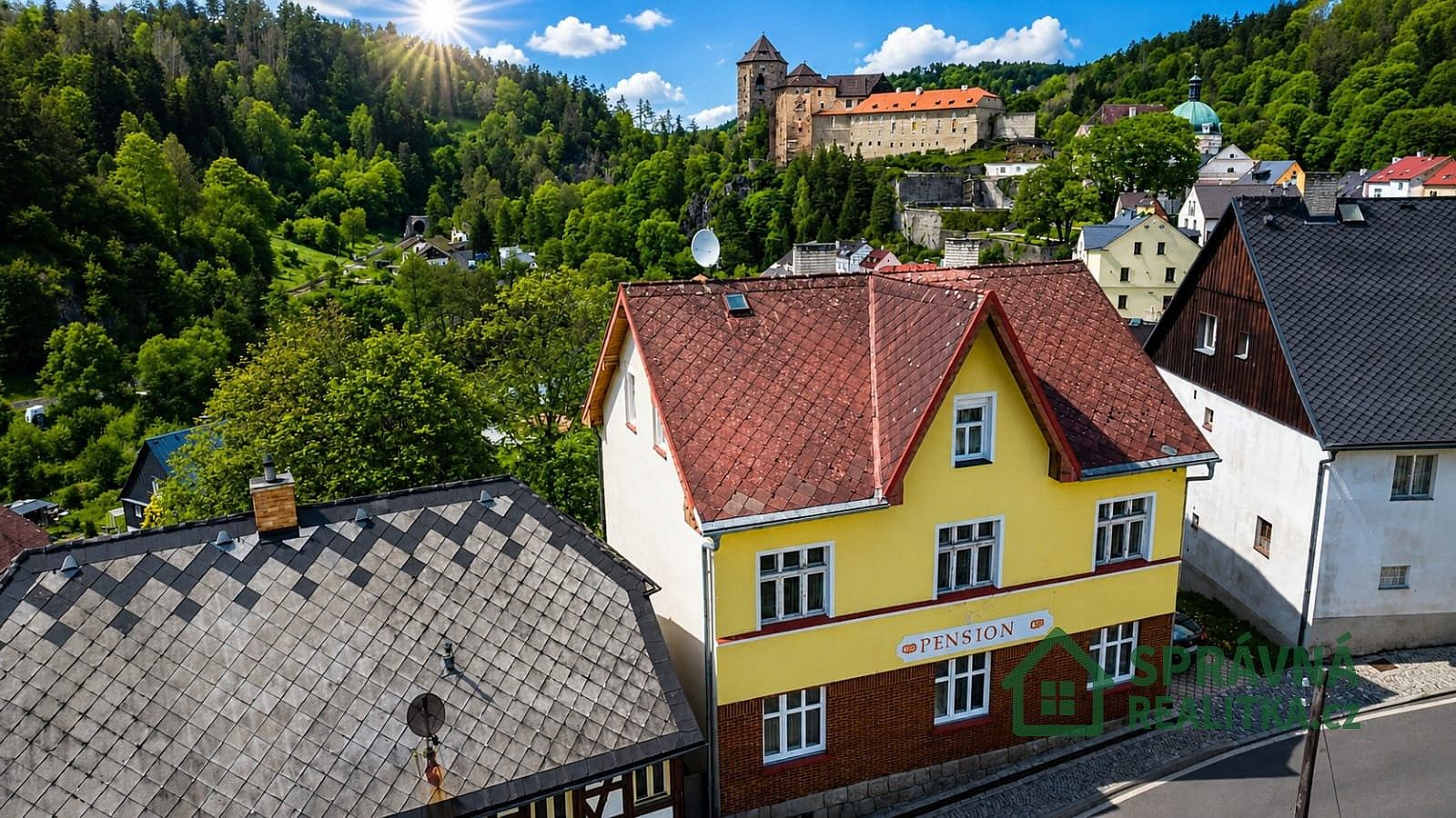 Ubytovací zařízení, Bečov nad Teplou, okres Karlovy Vary, Karlovarský kraj, 298 m² - 1