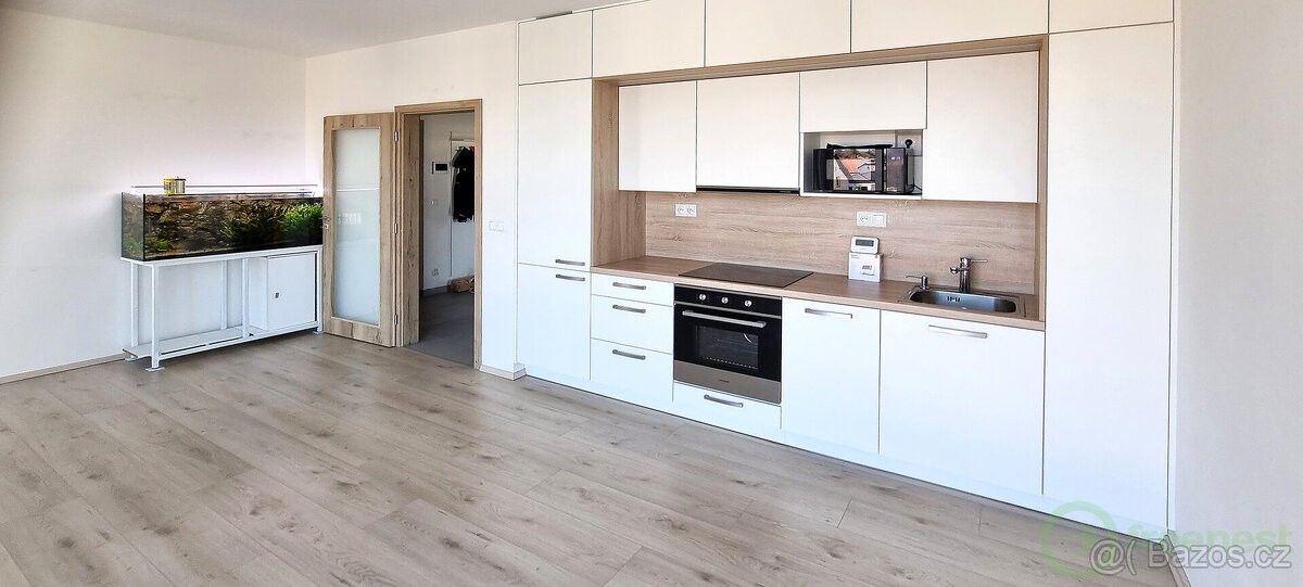 Byty, Opatovice nad Labem, 533 45